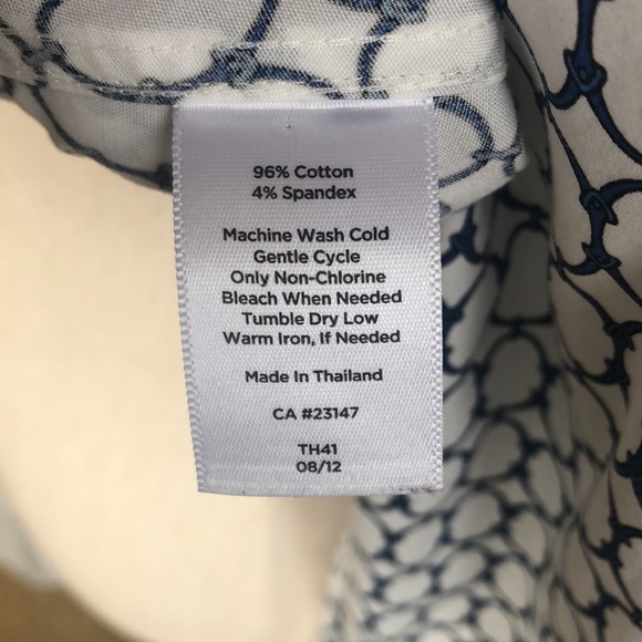 Talbots, size 4, tailored, wrinkle resistant blouse w/horse harness design - Picture 8 of 8